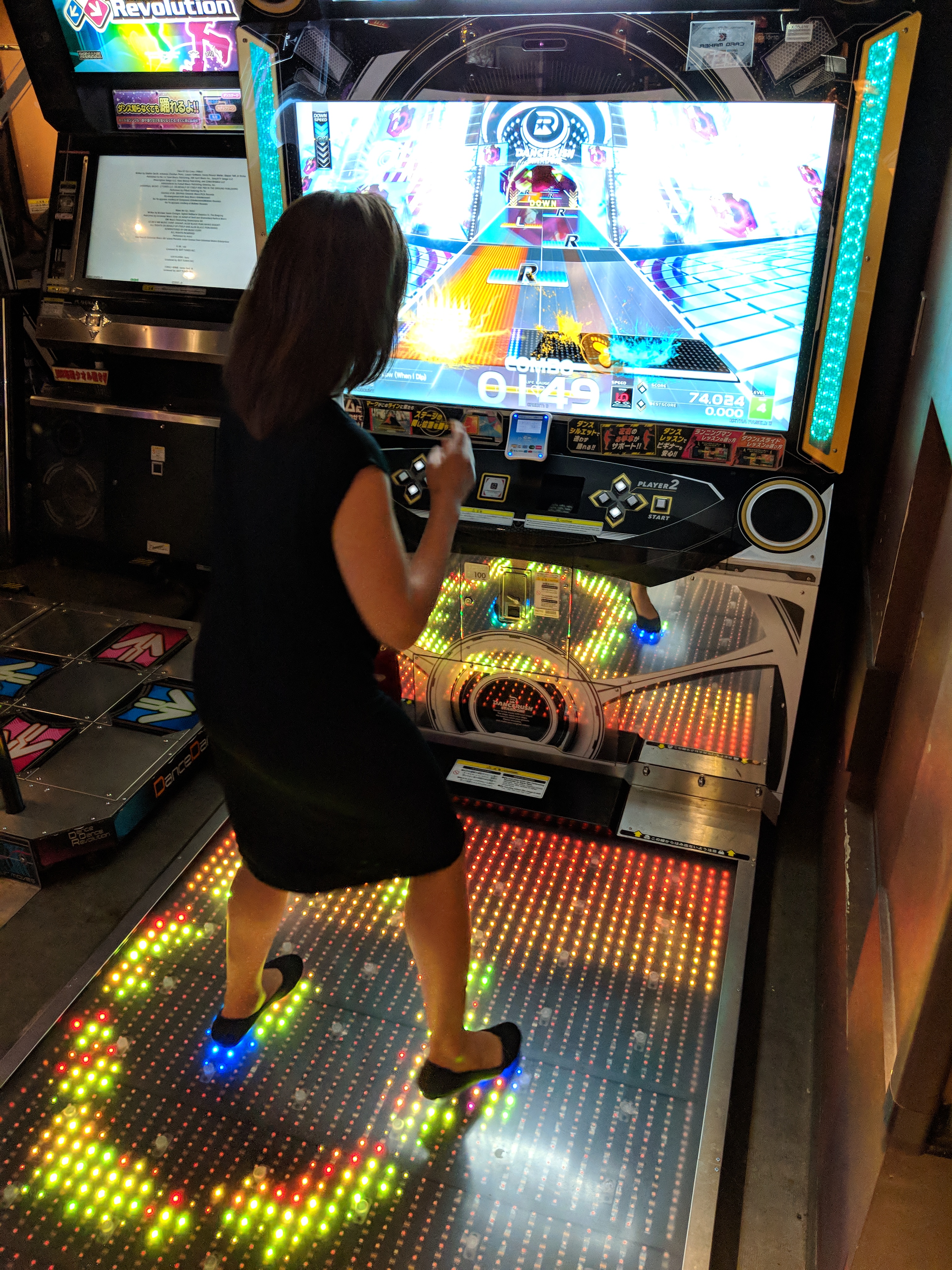 Hilary Johnson playing Dance Rush Stardom
